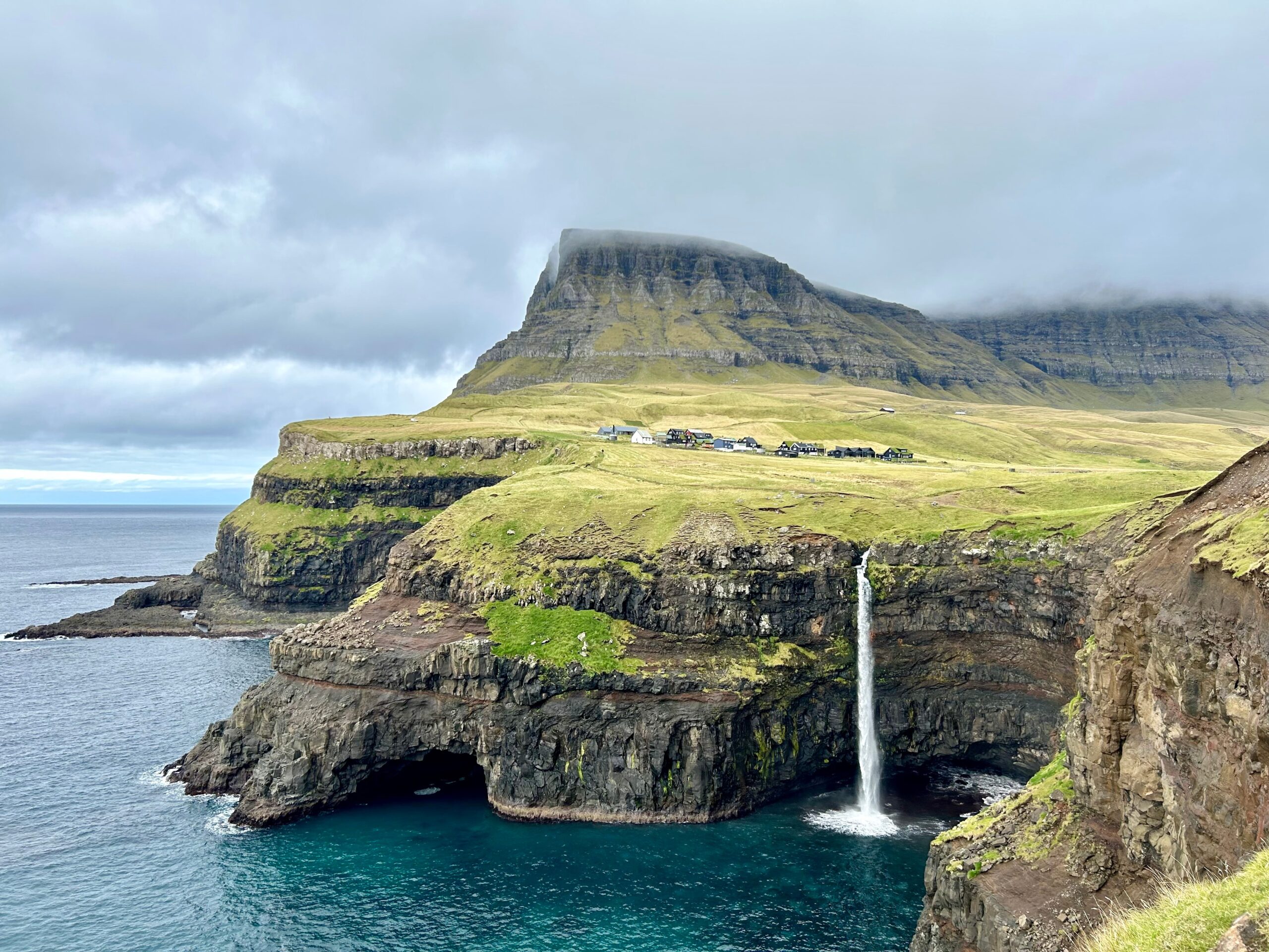 alojamiento en islas feroe Múlafossur