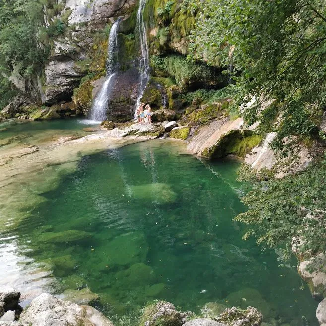 Qué ver en Eslovenia en 7 días cascada virje