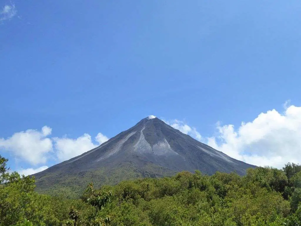 viajar a Costa Rica volcán Arenal