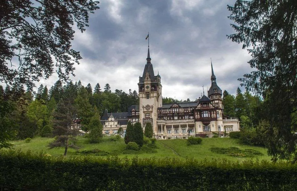qué ver en rumania en 5 dias castillo peles